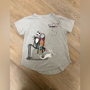 Disney Gray Nightmare Before Christmas Jack Sally Graphic Tee Woman Size Large